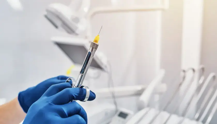 Znieczulenie u dentysty na NFZ: Prawa pacjenta i ukryte koszty
